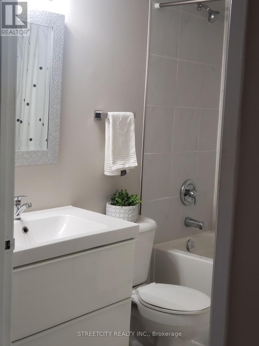 #1207 155 KENT STREET - 17