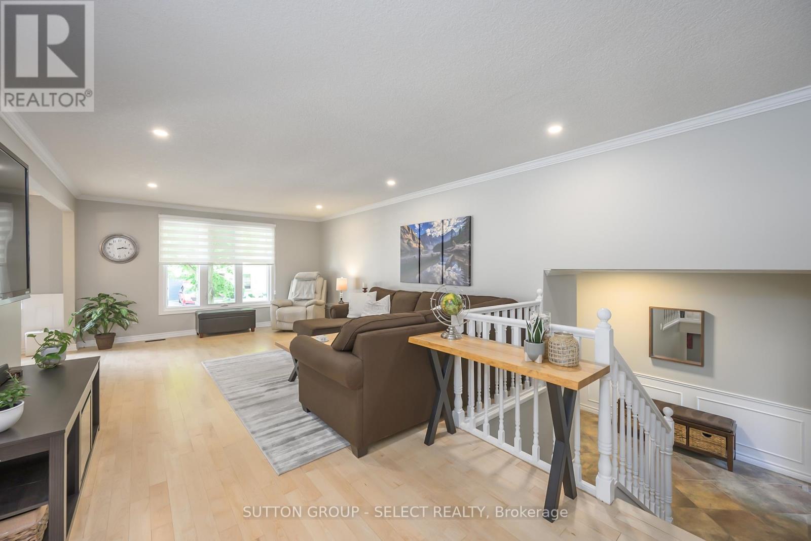 181 DEARBORN AVENUE - 19