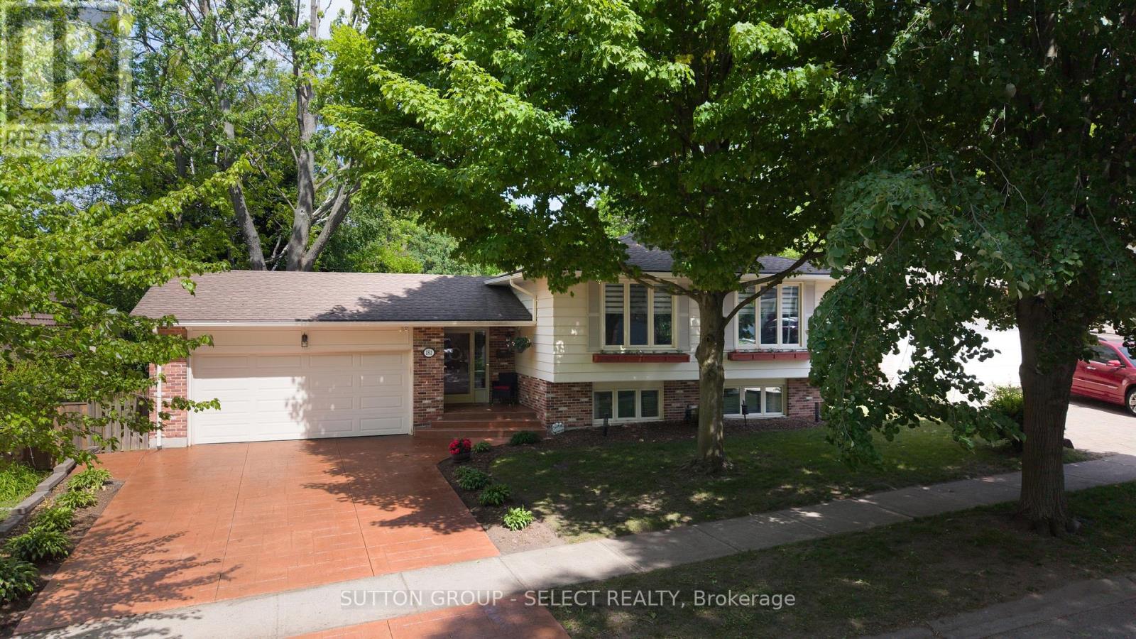 181 DEARBORN AVENUE - 3