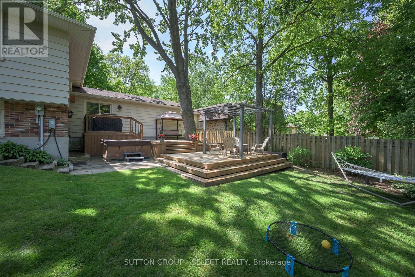 181 DEARBORN AVENUE - 6