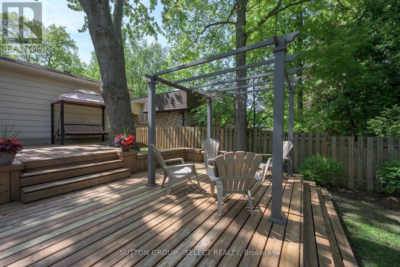 181 DEARBORN AVENUE - 9