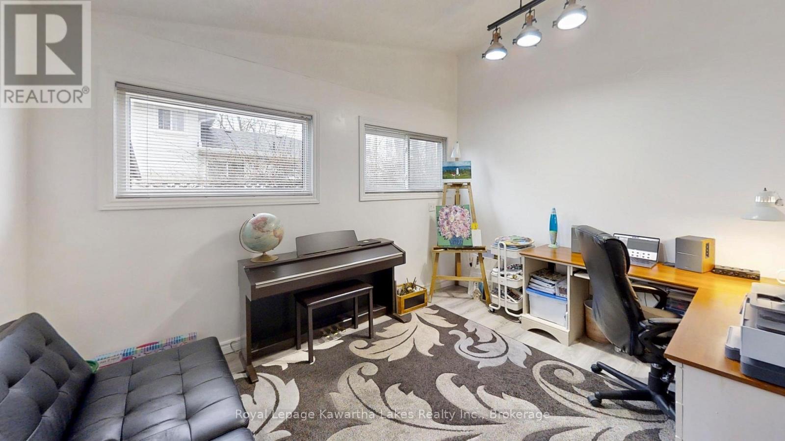 114 COLBORNE STREET W - 15