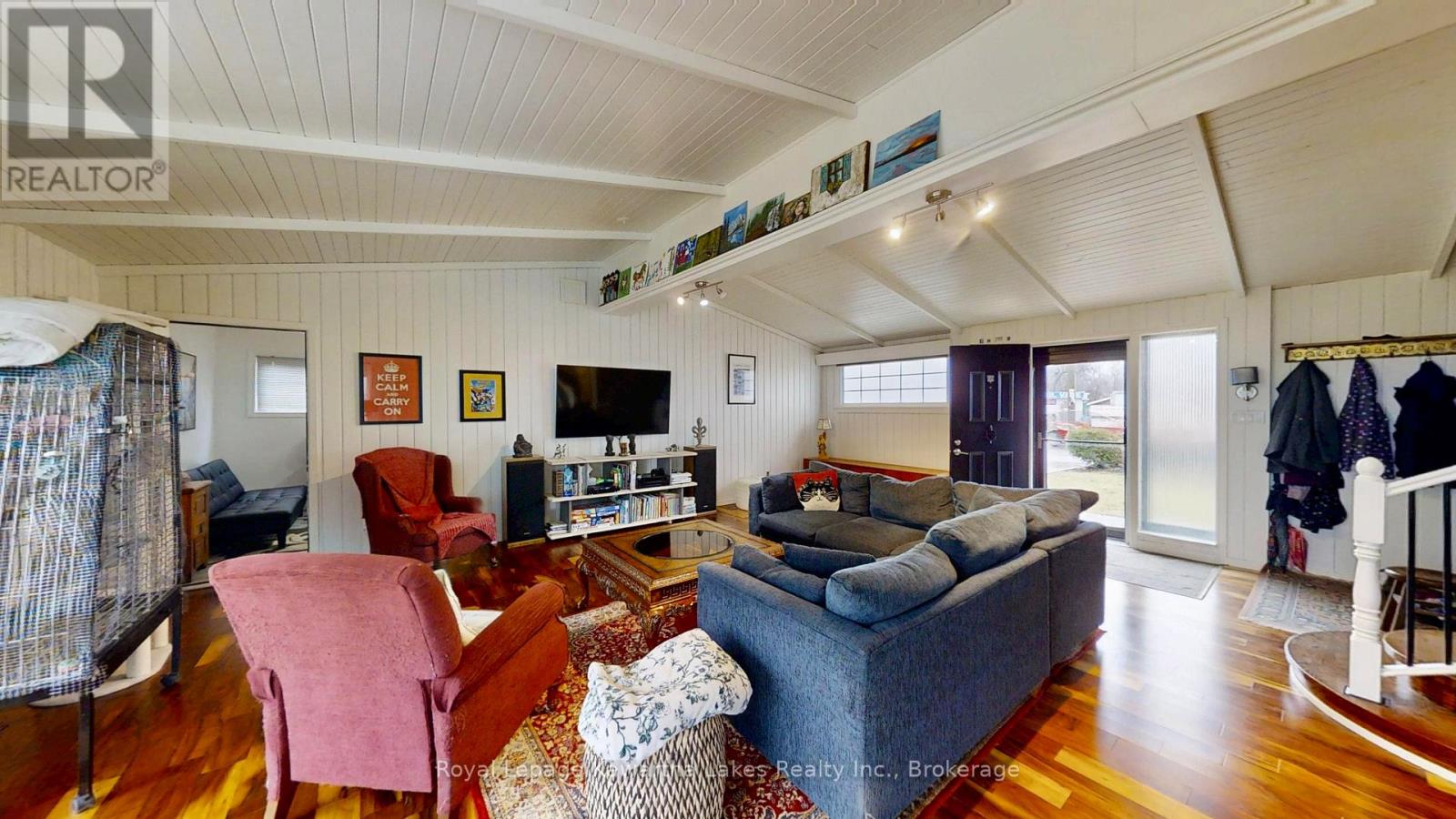 114 COLBORNE STREET W - 9