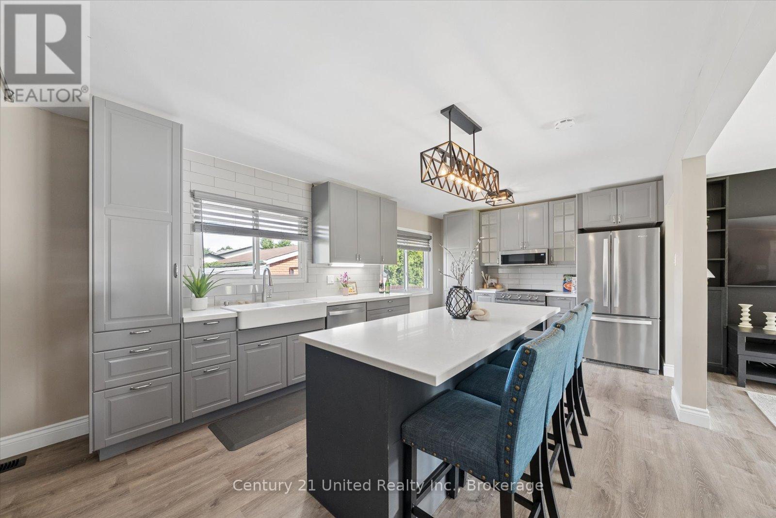 534 ROBERT ROAD - 14