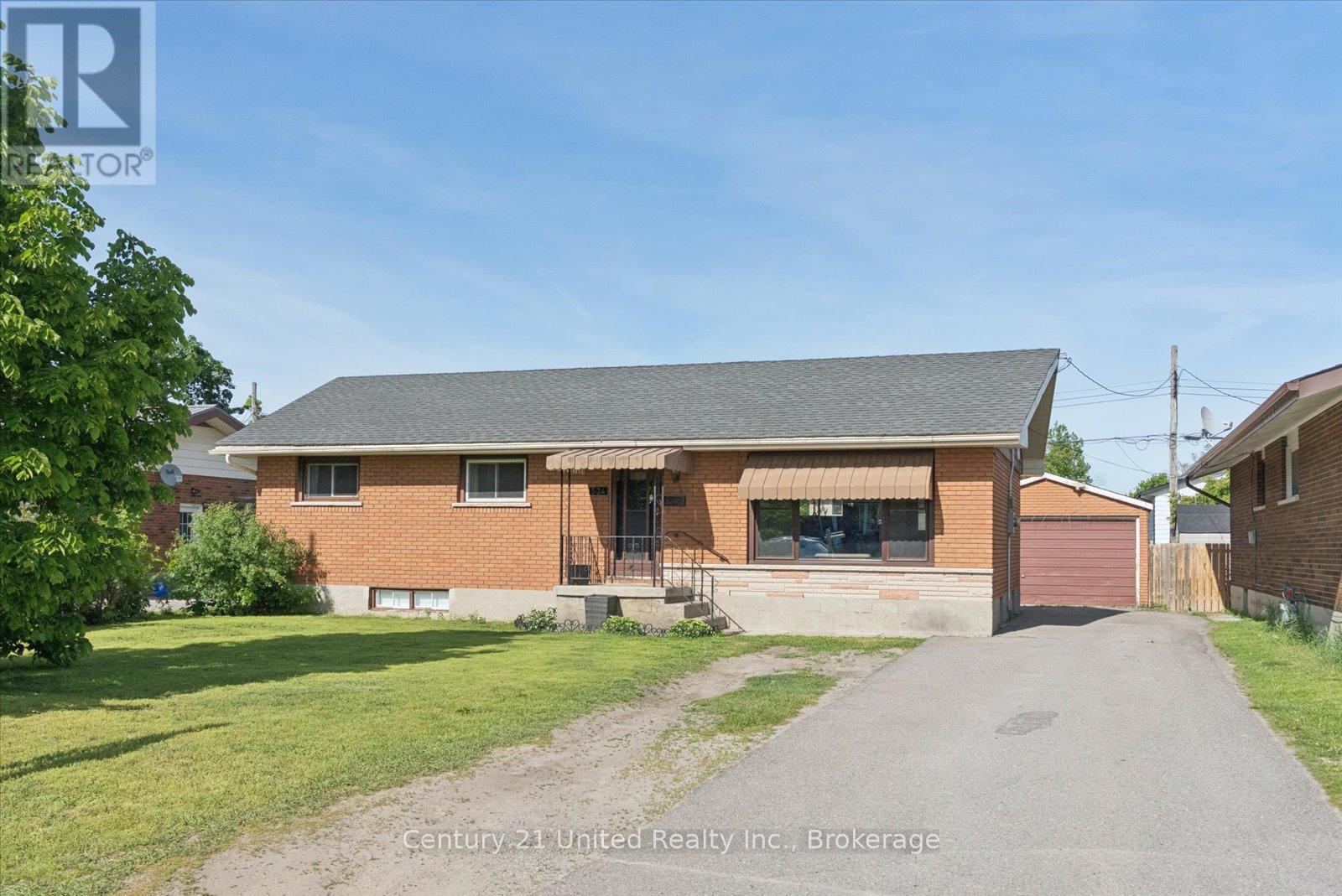 534 ROBERT ROAD - Image 2