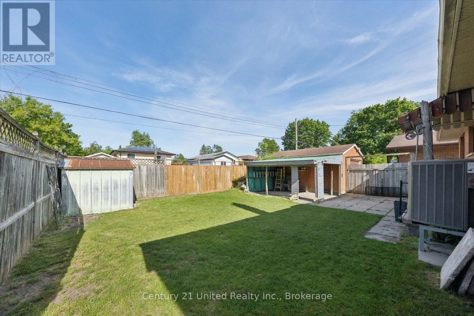 534 ROBERT ROAD - 43