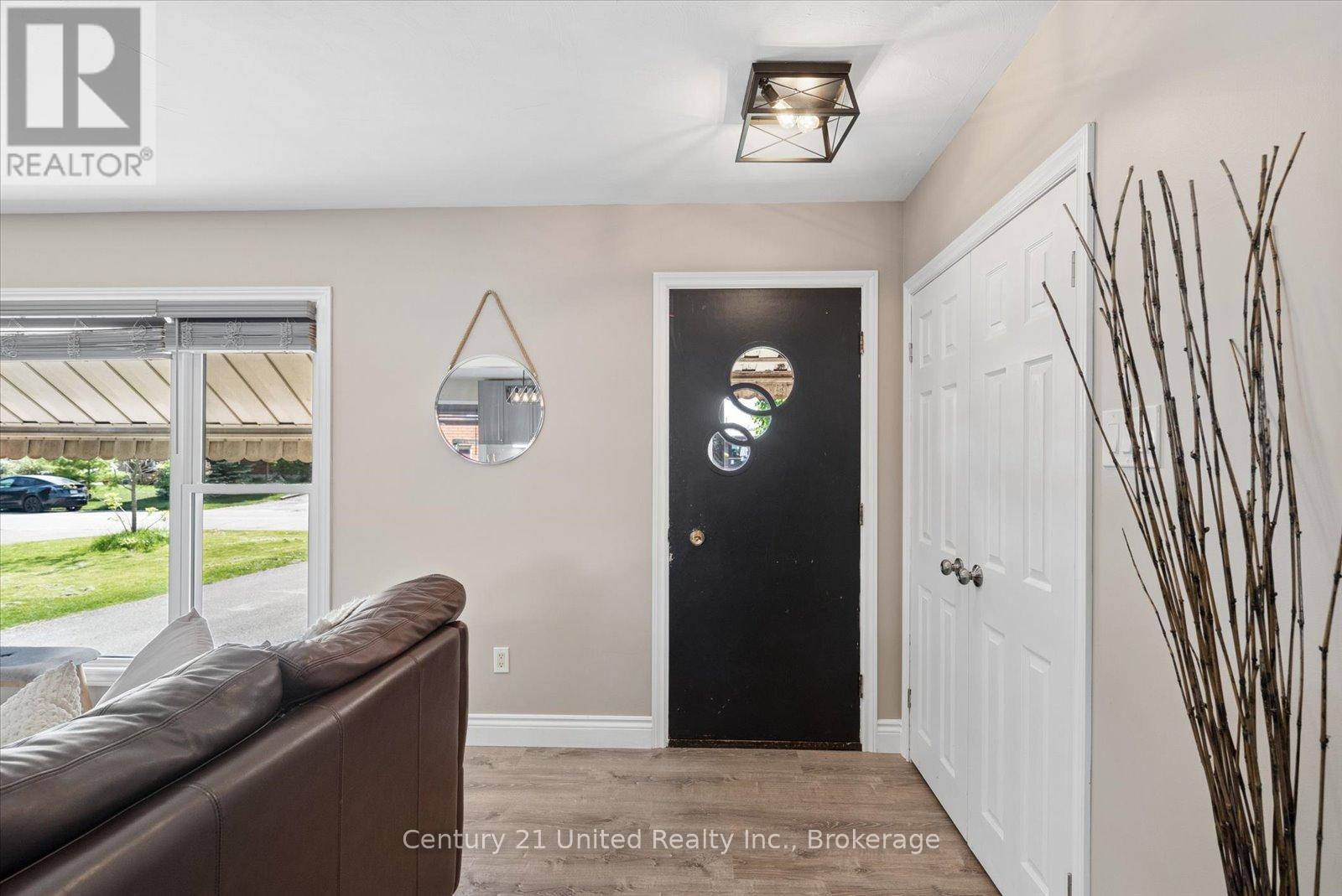 534 ROBERT ROAD - 7