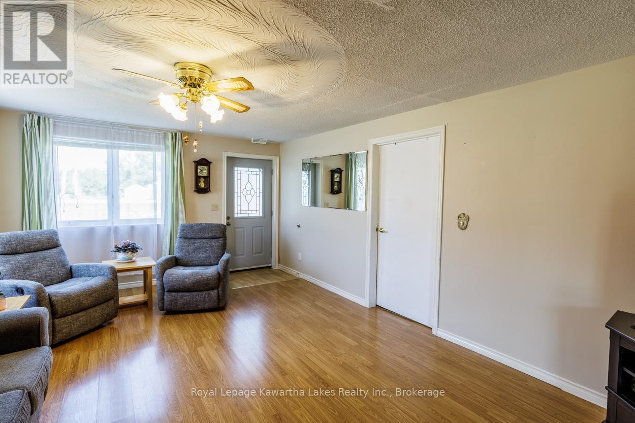 99 LINDSAY STREET - 14