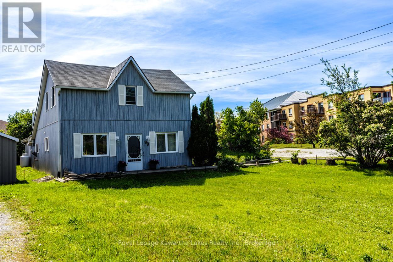 99 LINDSAY STREET - 3
