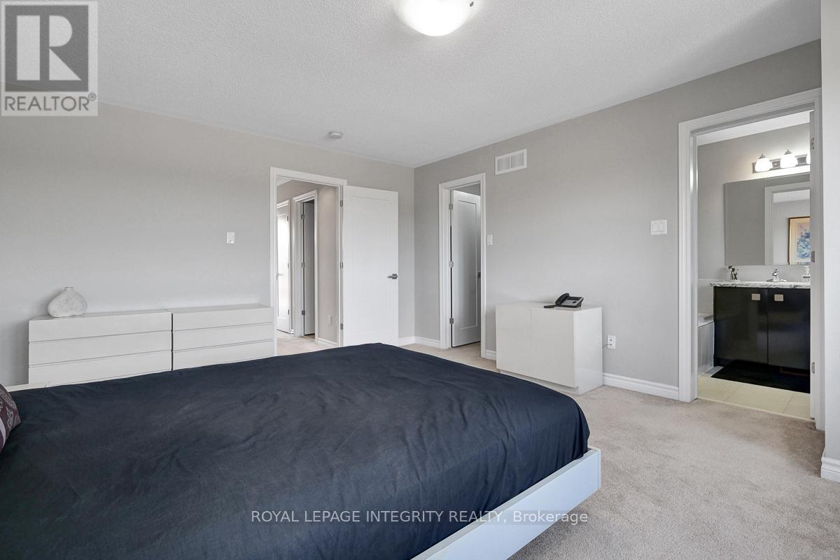 352 AXIS WAY - 23
