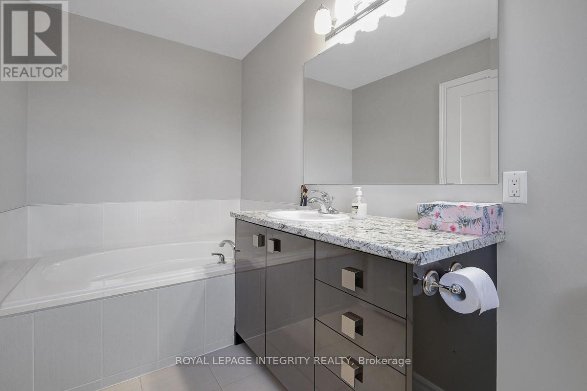 352 AXIS WAY - 24