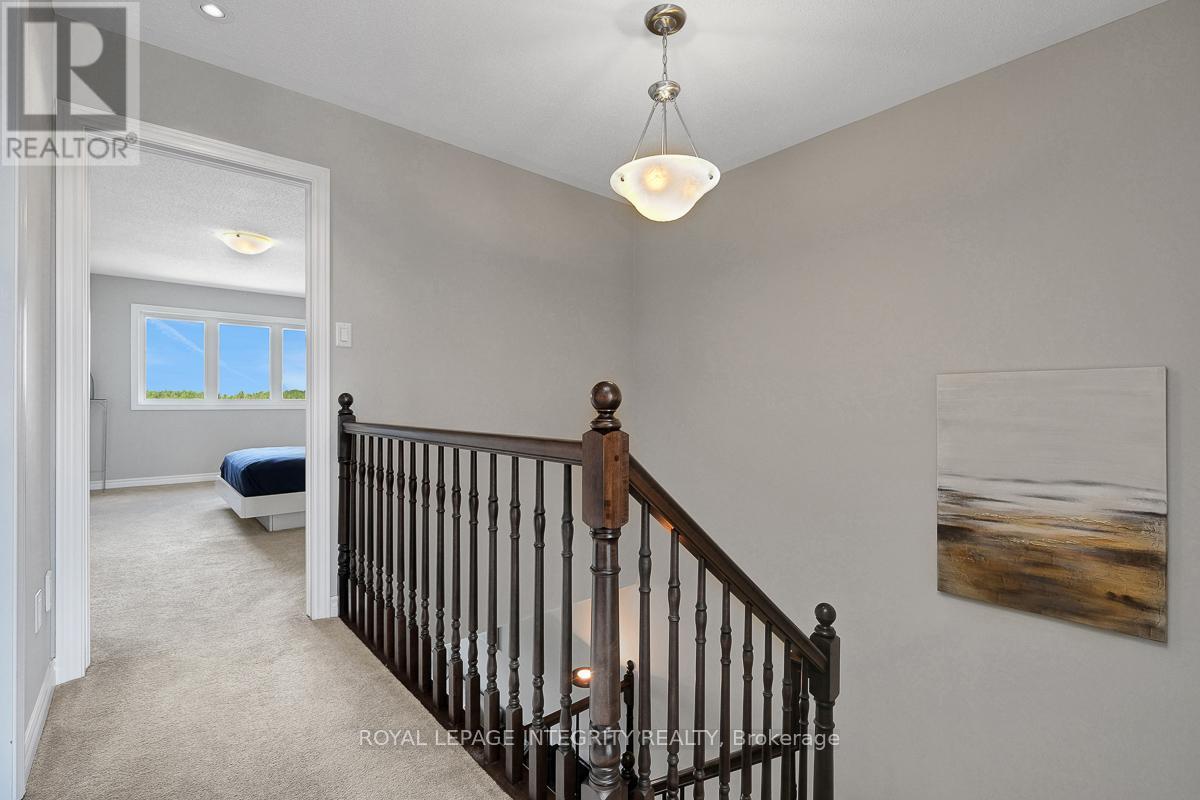 352 AXIS WAY - 34