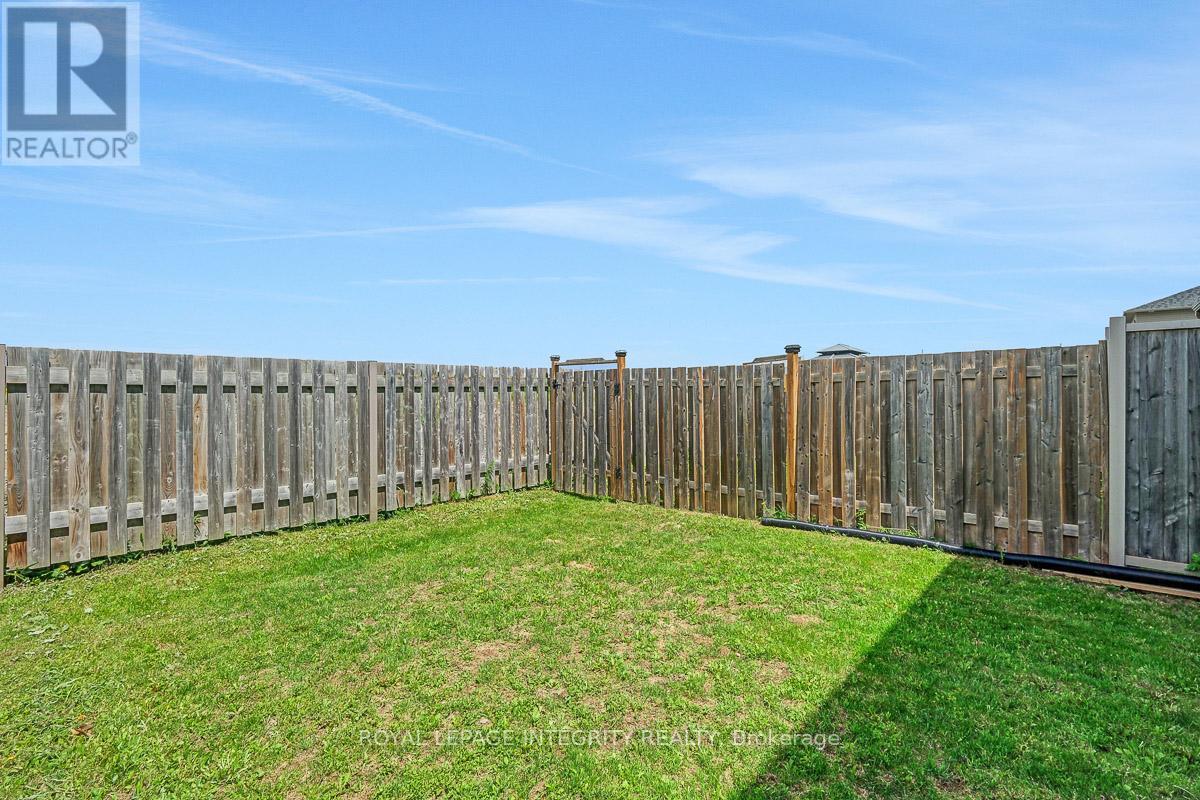 352 AXIS WAY - 41