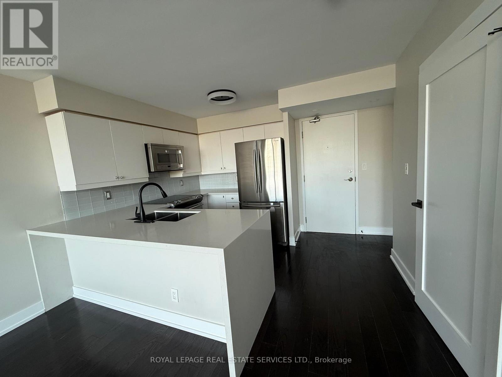 #334 200 MANITOBA STREET - 3