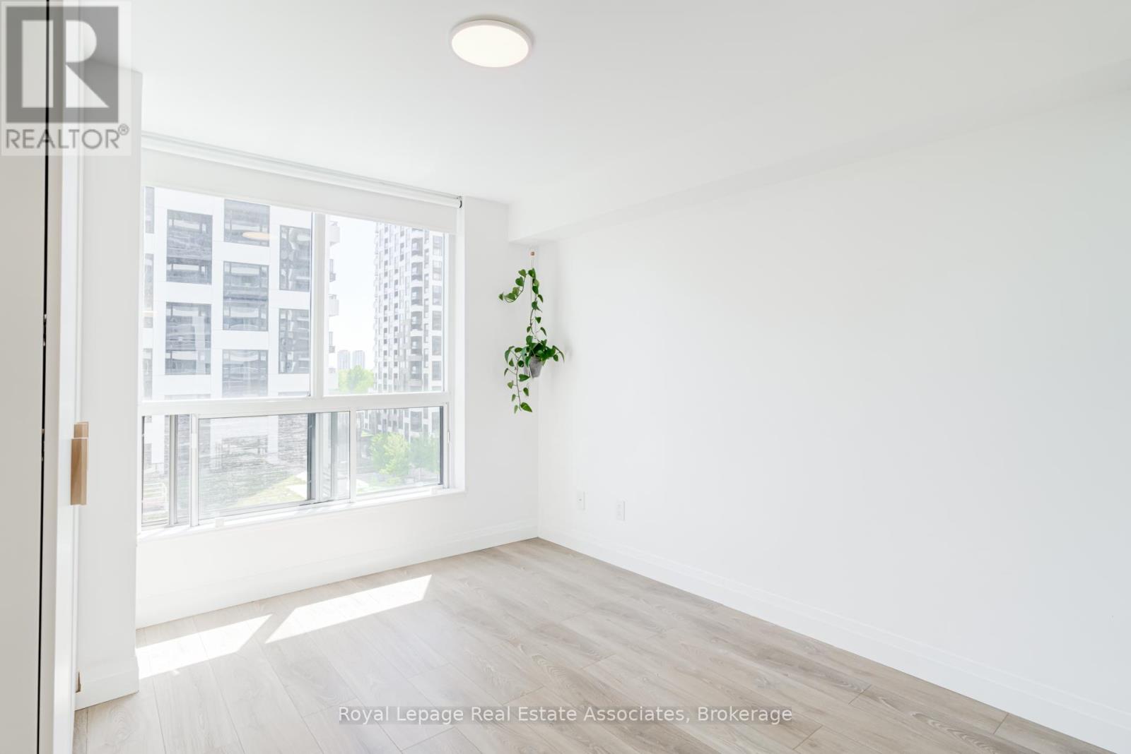 #705 70 HIGH PARK AVENUE - 22