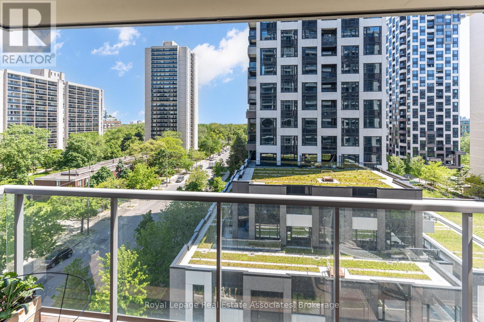 #705 70 HIGH PARK AVENUE - 33