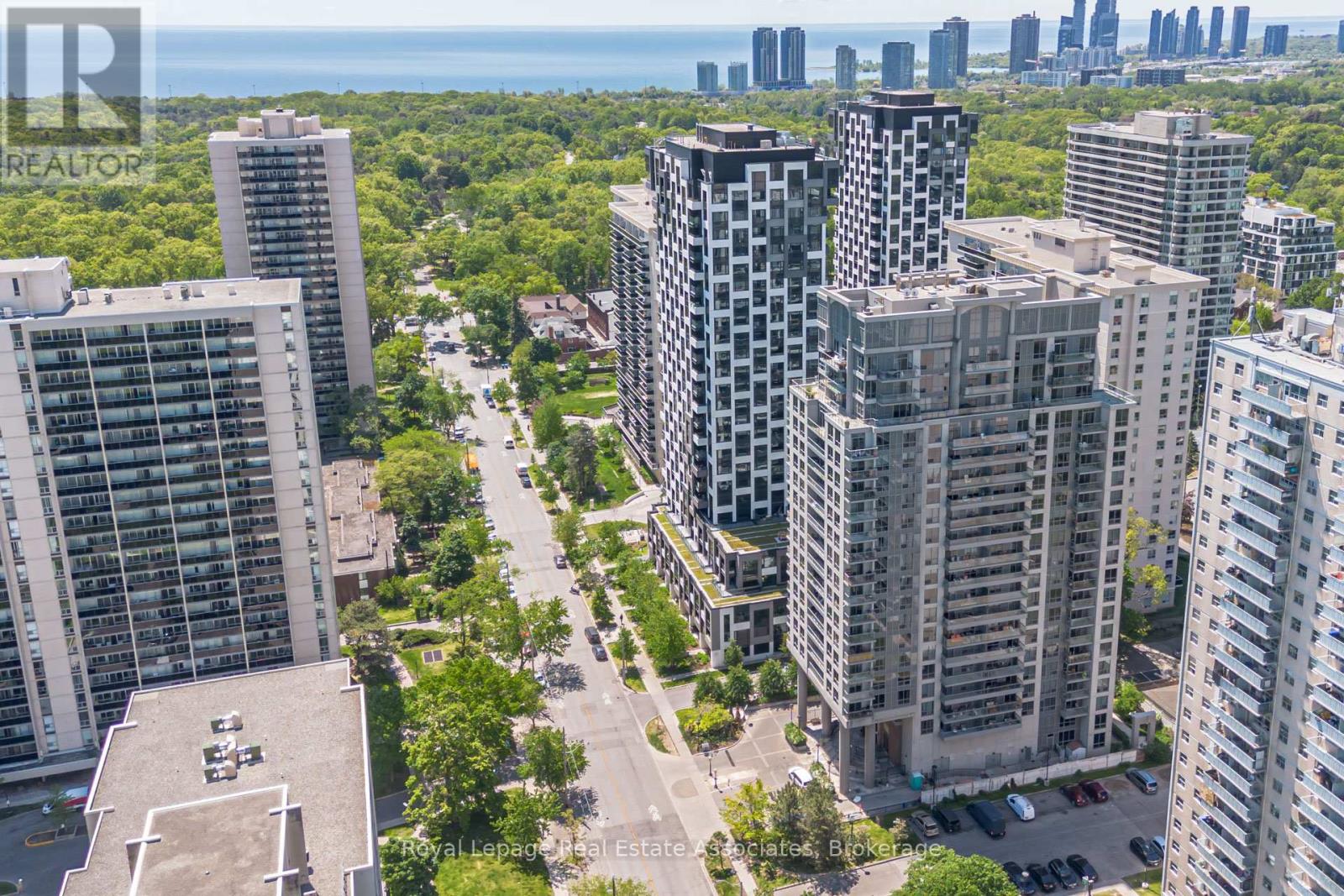 #705 70 HIGH PARK AVENUE - 41