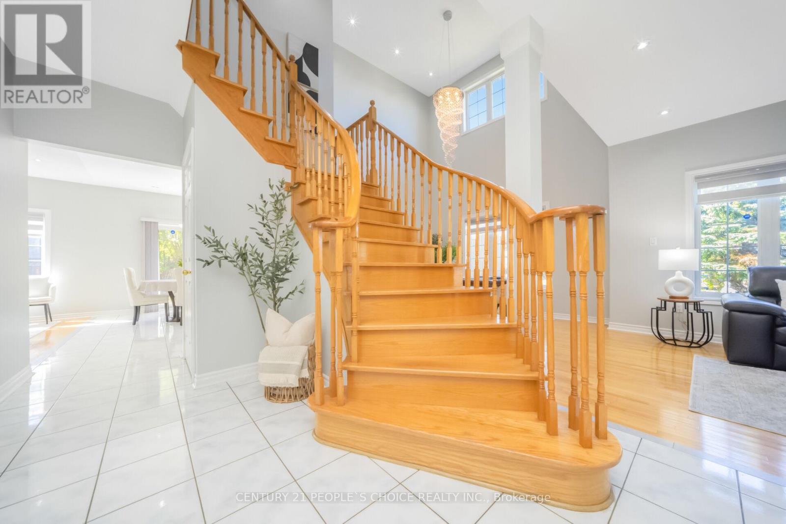 753 ENVOY DRIVE - 22
