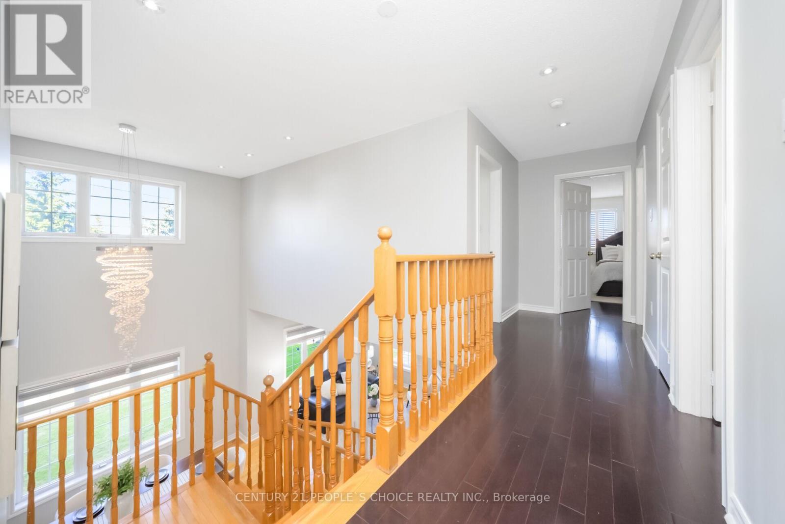 753 ENVOY DRIVE - 32