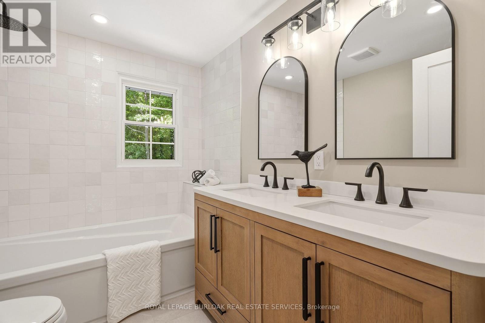 1928 FOUR SEASONS DRIVE - 33