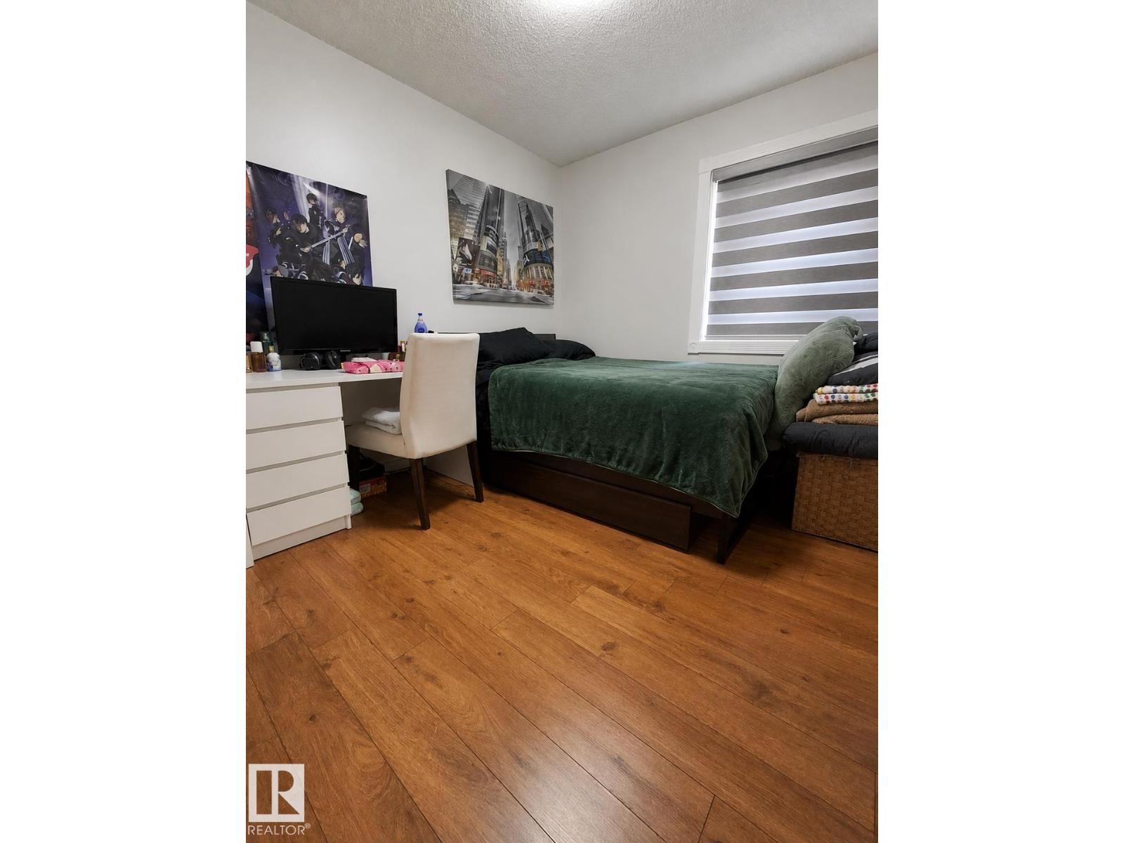 6514 19 AV NW - 16
