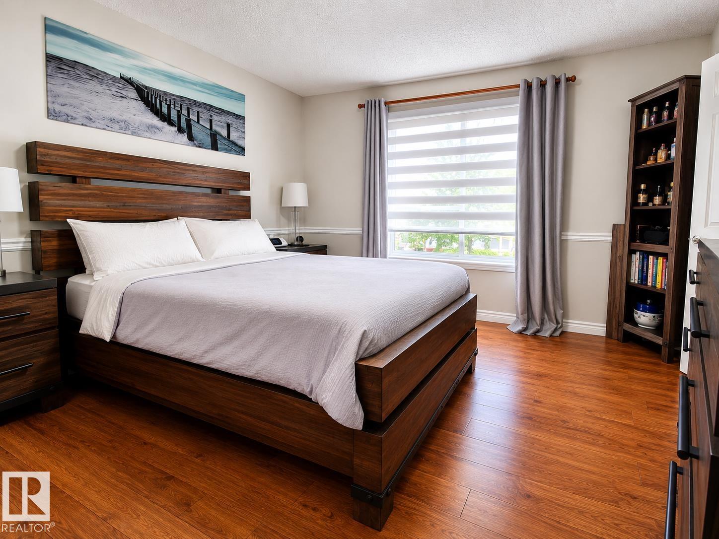 6514 19 AV NW - 13