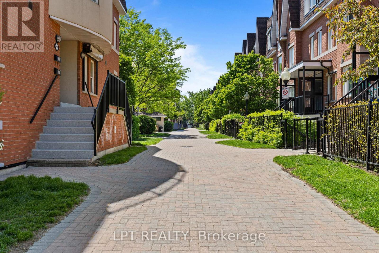 #362 312 JOHN STREET - 21