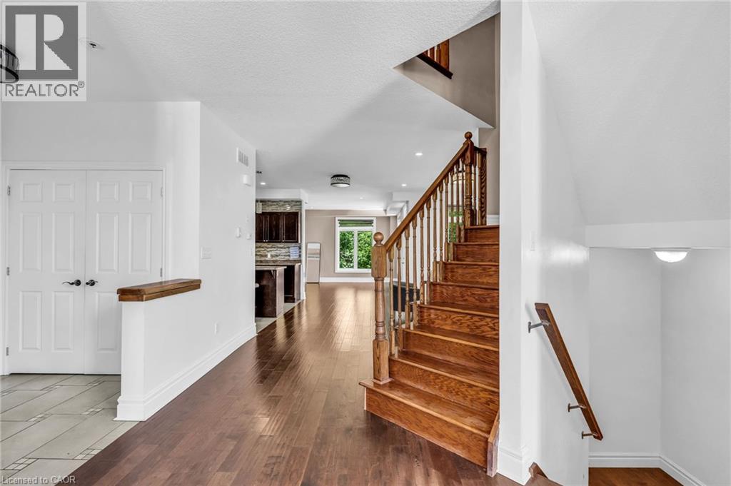 1052 LOFT Court - 9