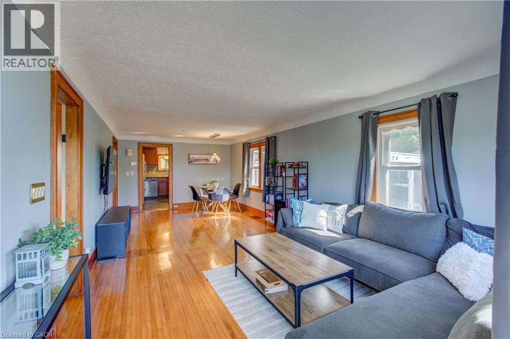 134 SKYE Street - 8
