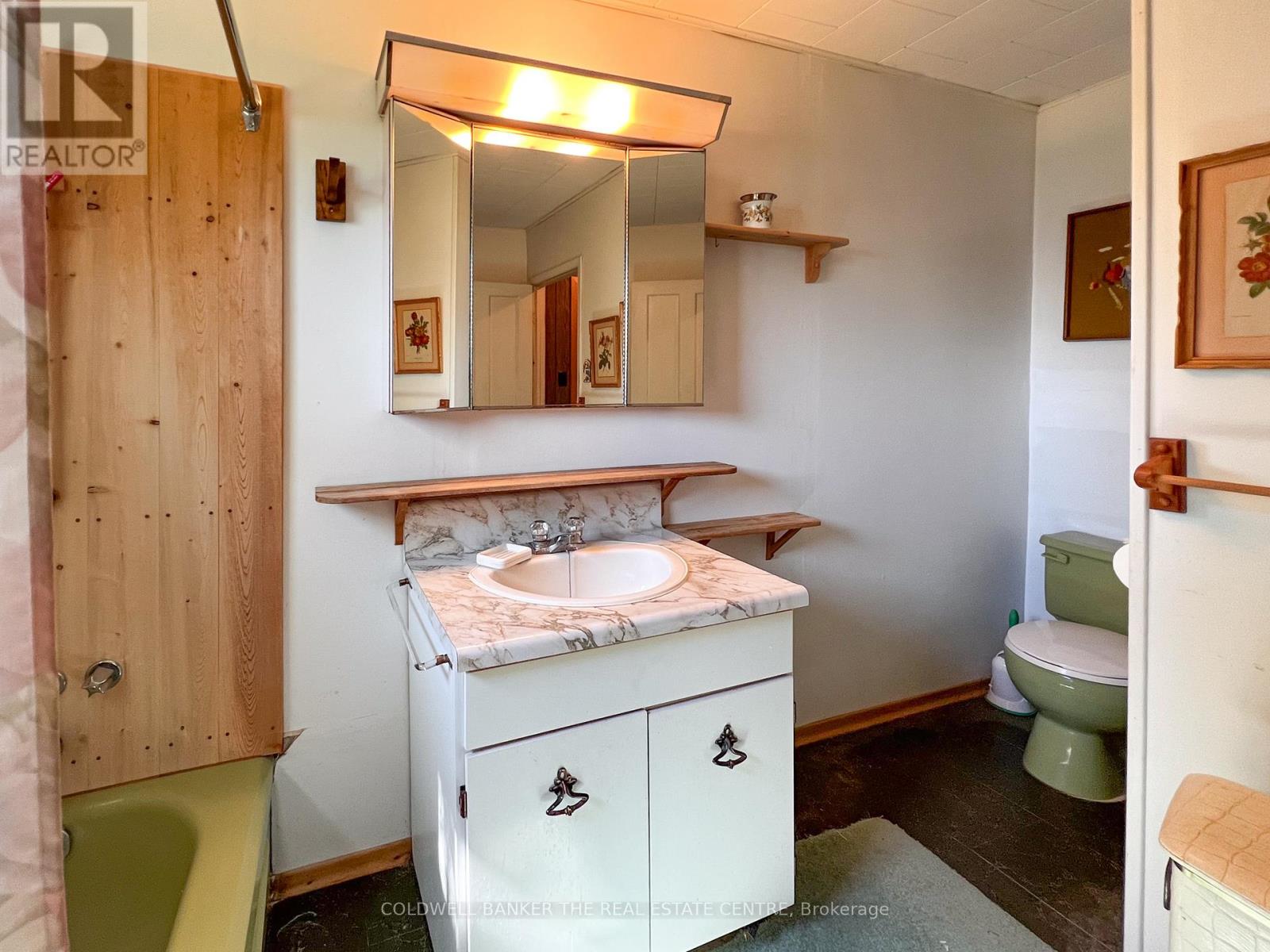 57 ISLAND VIEW ROAD - 24