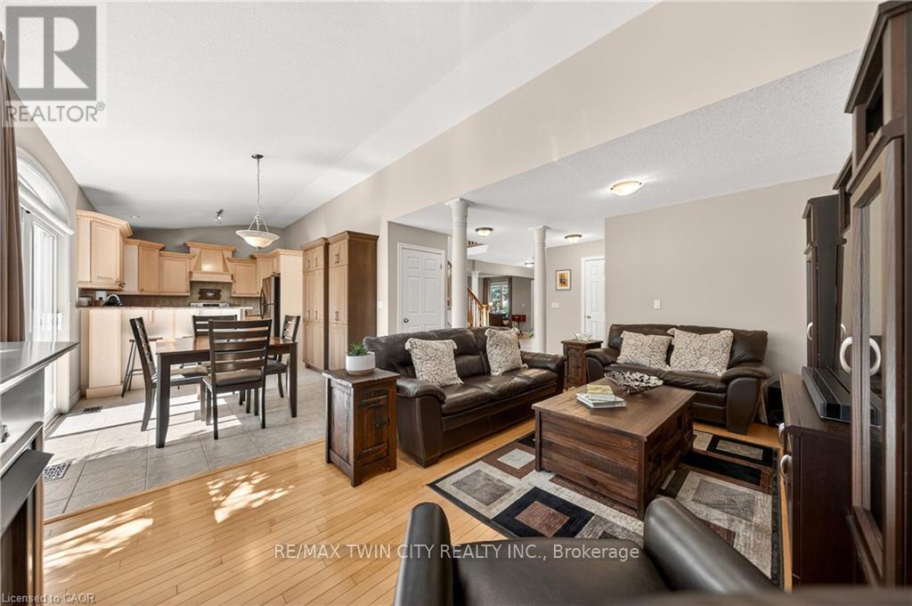211 MCNICHOL DRIVE - 13
