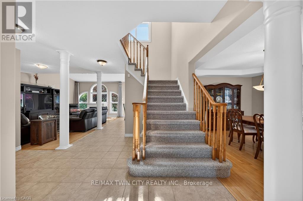 211 MCNICHOL DRIVE - 22