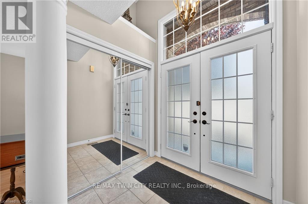 211 MCNICHOL DRIVE - 5