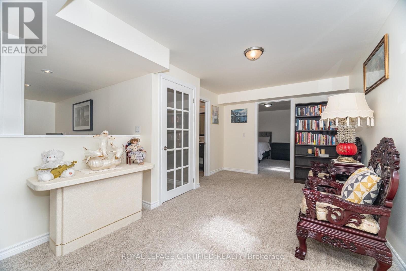 #158 200 KINGFISHER DRIVE - 24