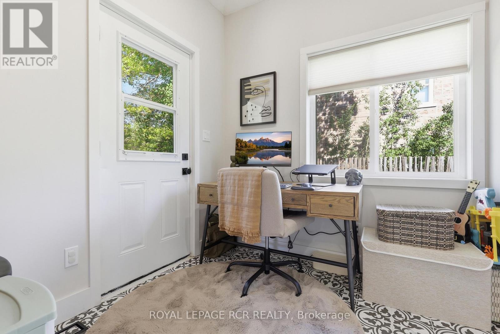 281 SMITH STREET - 15