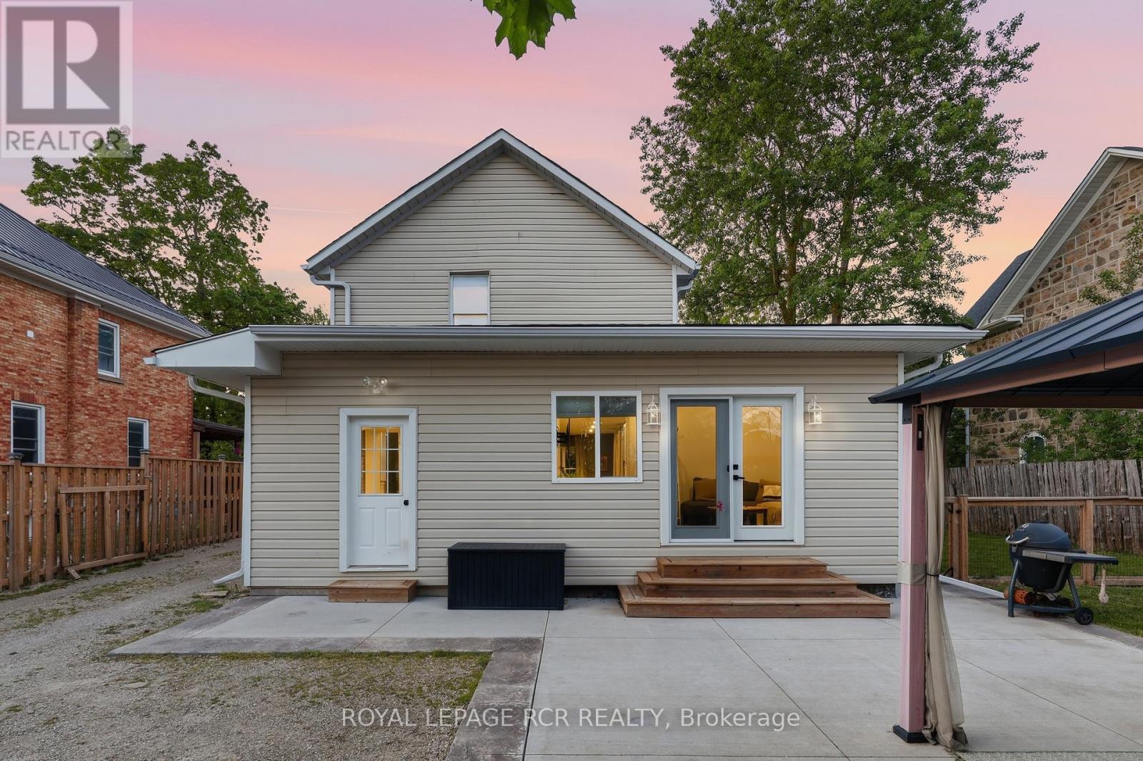 281 SMITH STREET - 44