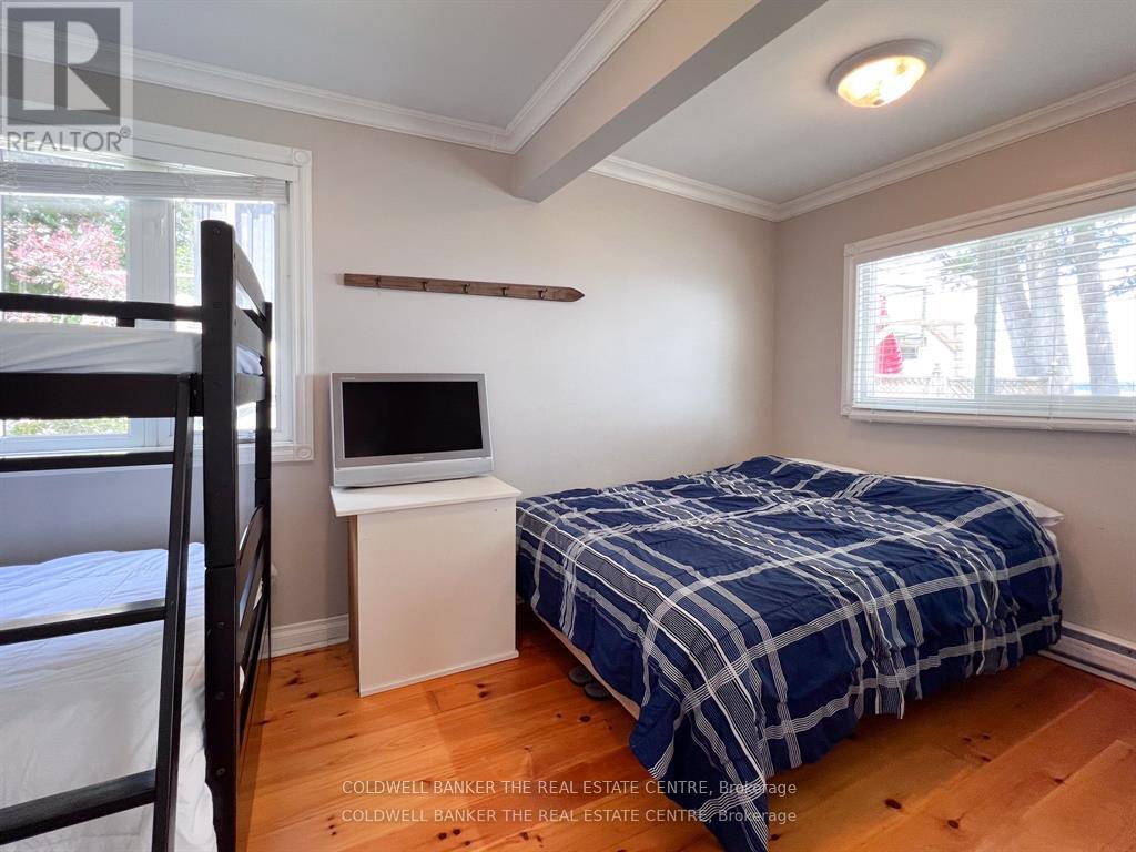 23 CEDAR DALE DRIVE - 32