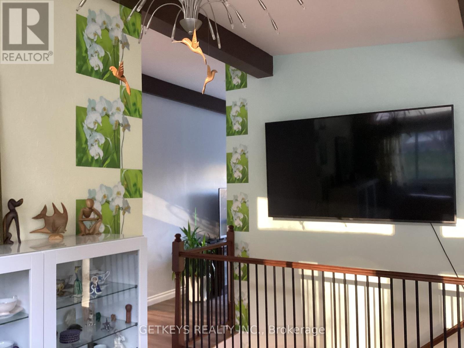 49 KING GEORGE CRESCENT - Image 3