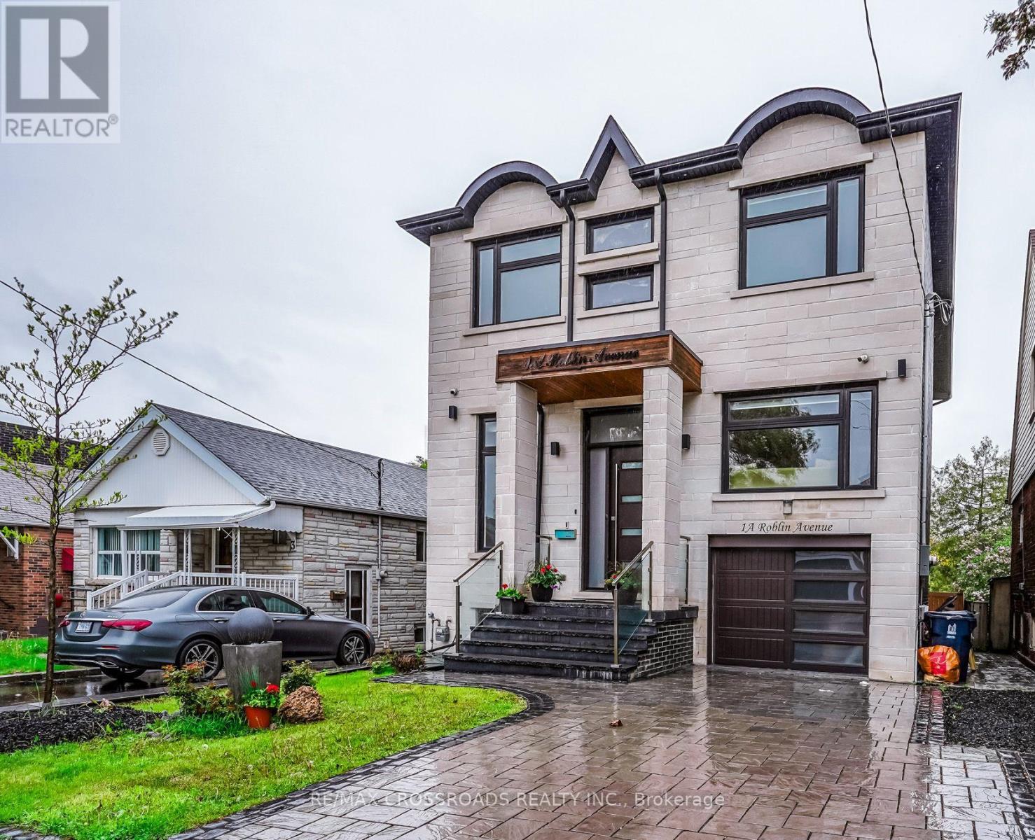 1A ROBLIN AVENUE - 2