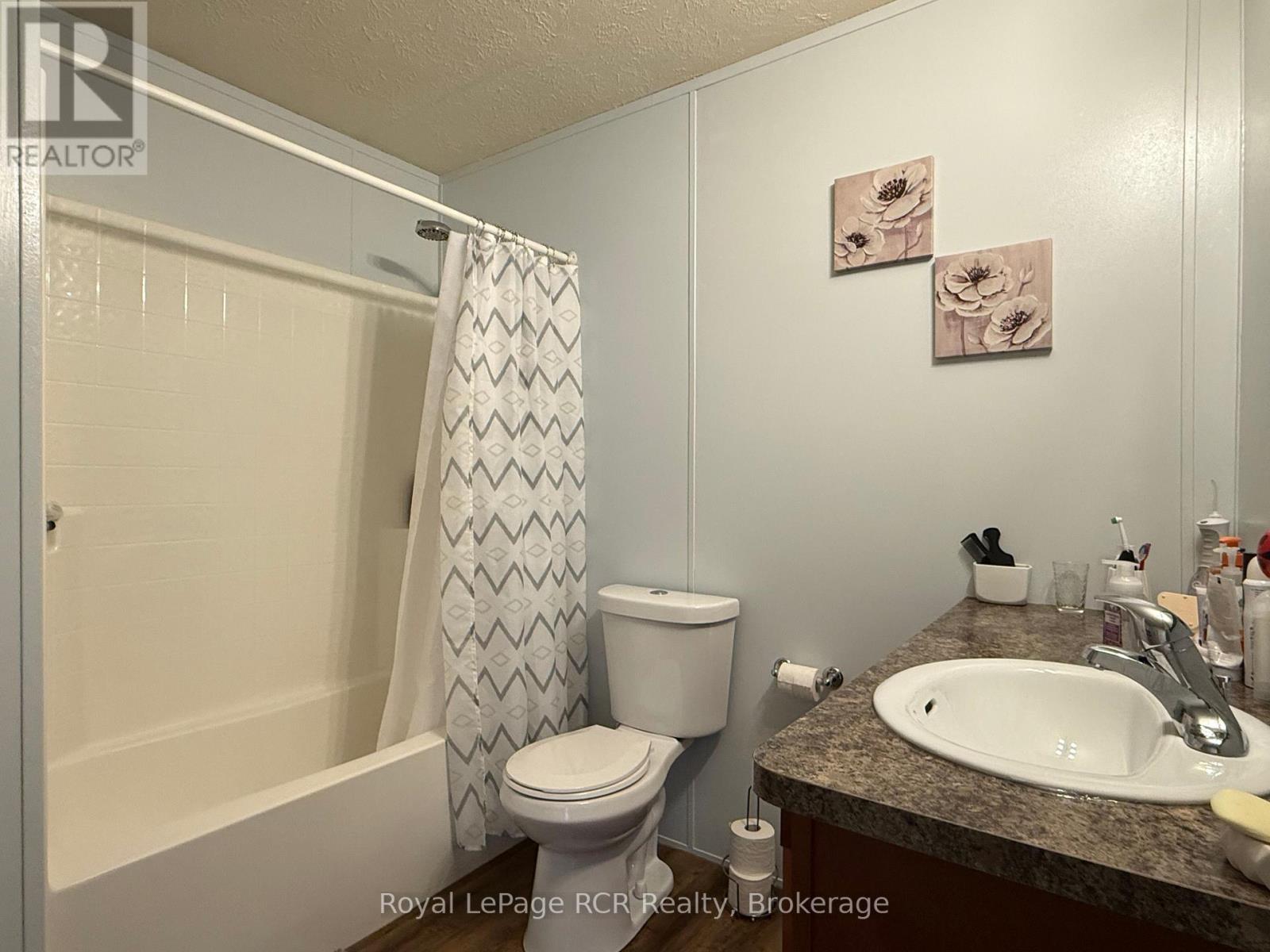 120 SUSSEX SQUARE - Image 11