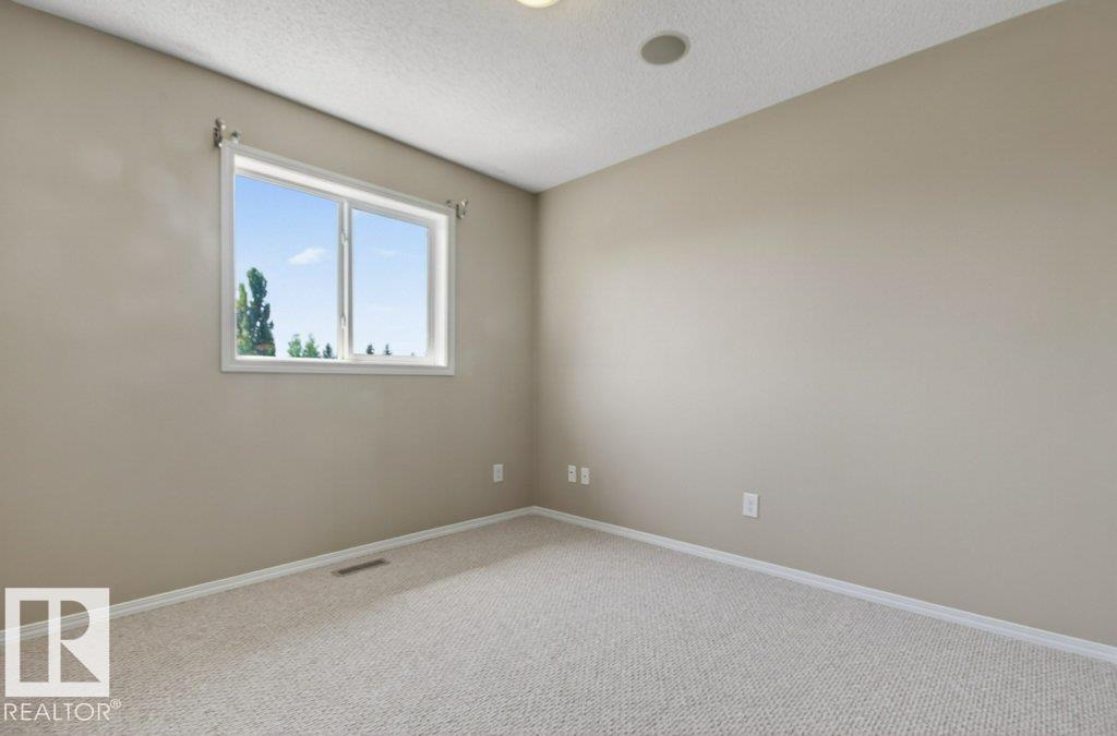 12215 18 AV SW SW - 19
