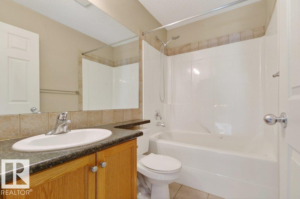 12215 18 AV SW SW - 21