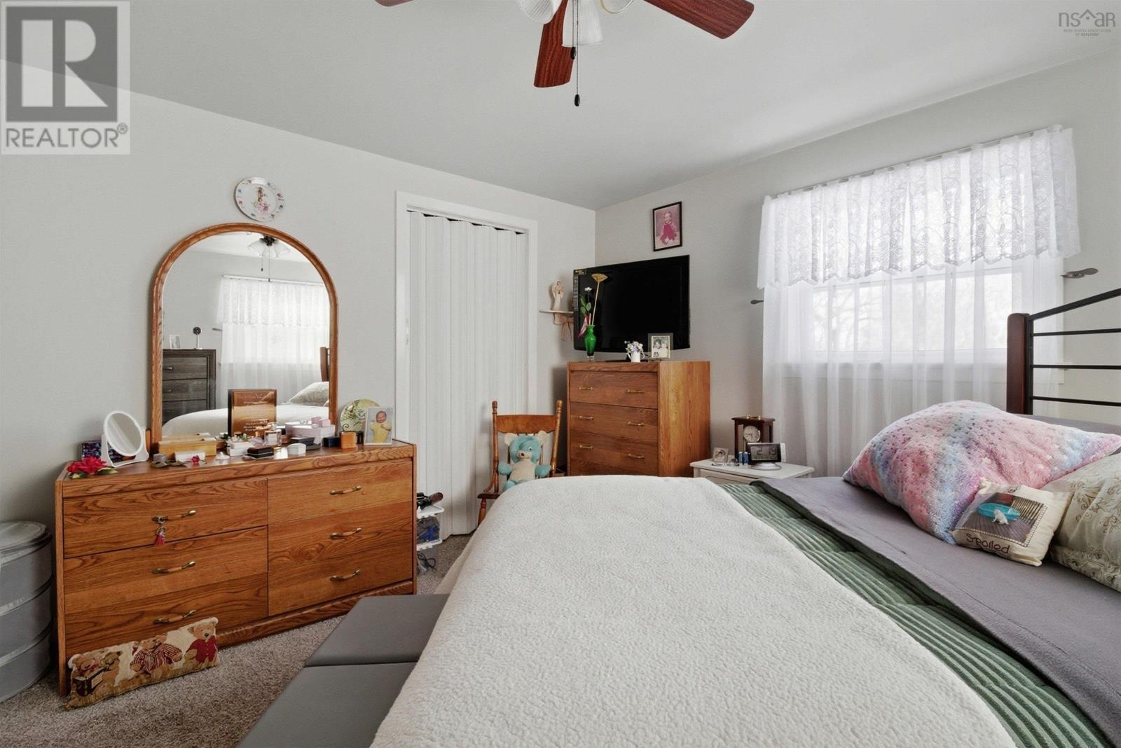 17 Freds Road - 26