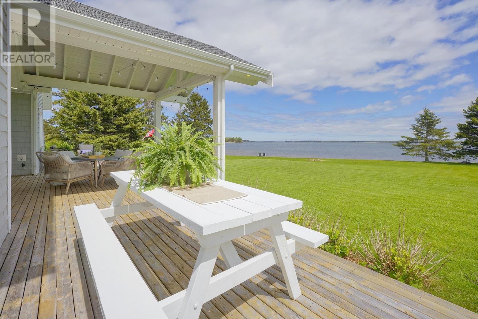 38 Quincy Adams Road - Image 5