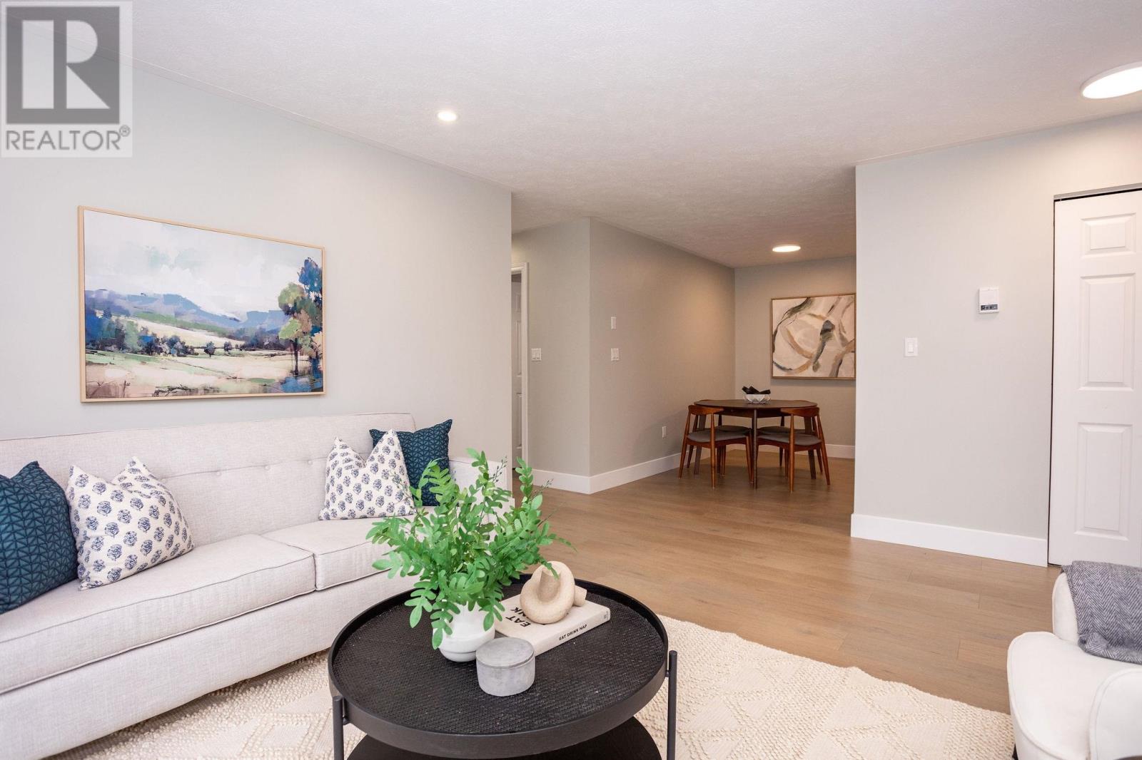 ##7 8 Glen Stewart Drive - 7