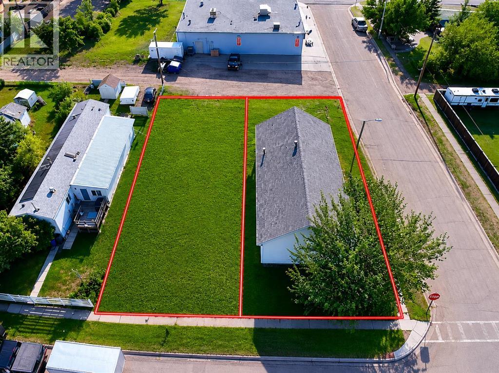 9832 99 Street - photo 2