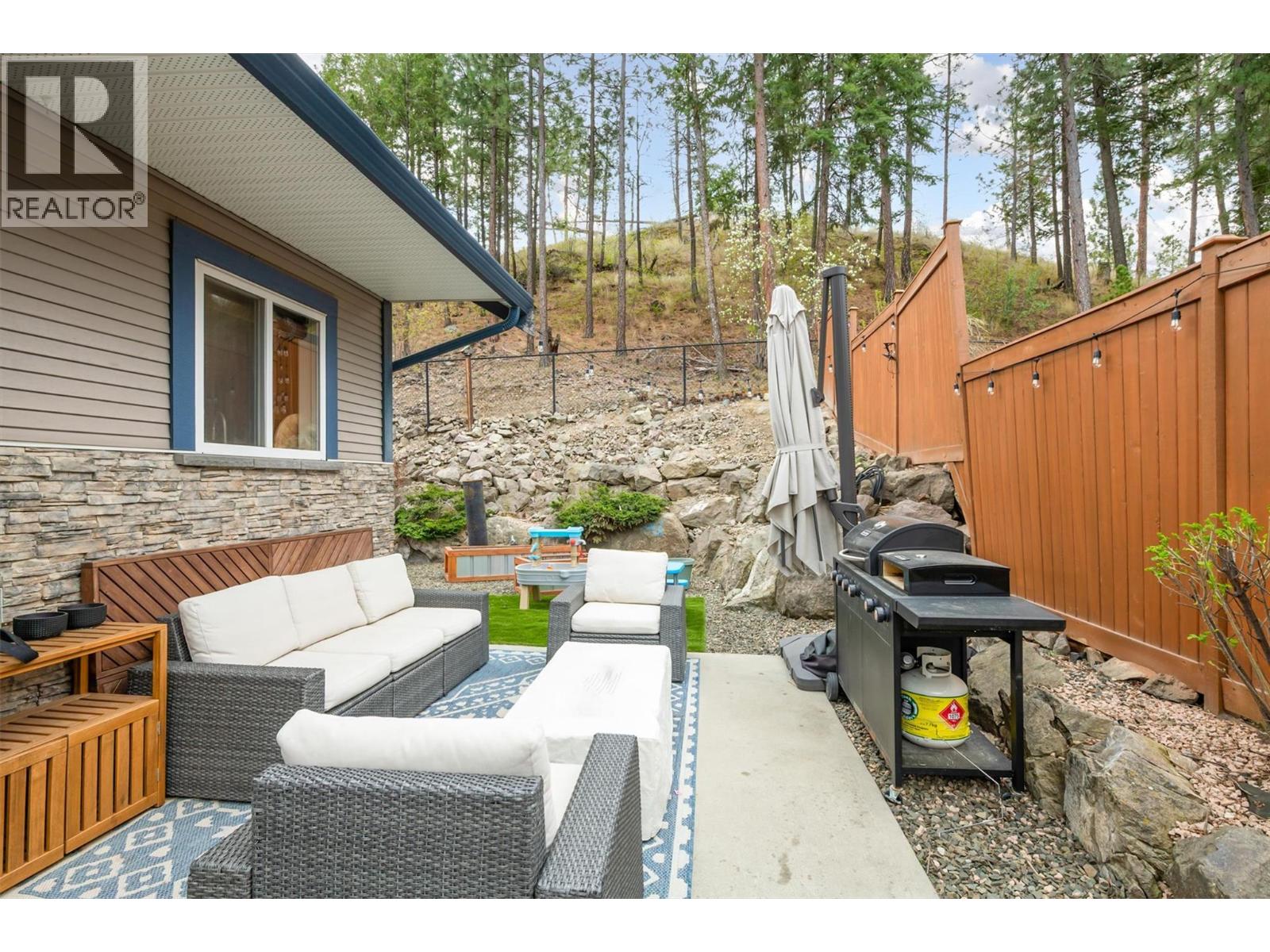 1451 Rosemeadow Drive Unit# 1, West Kelowna