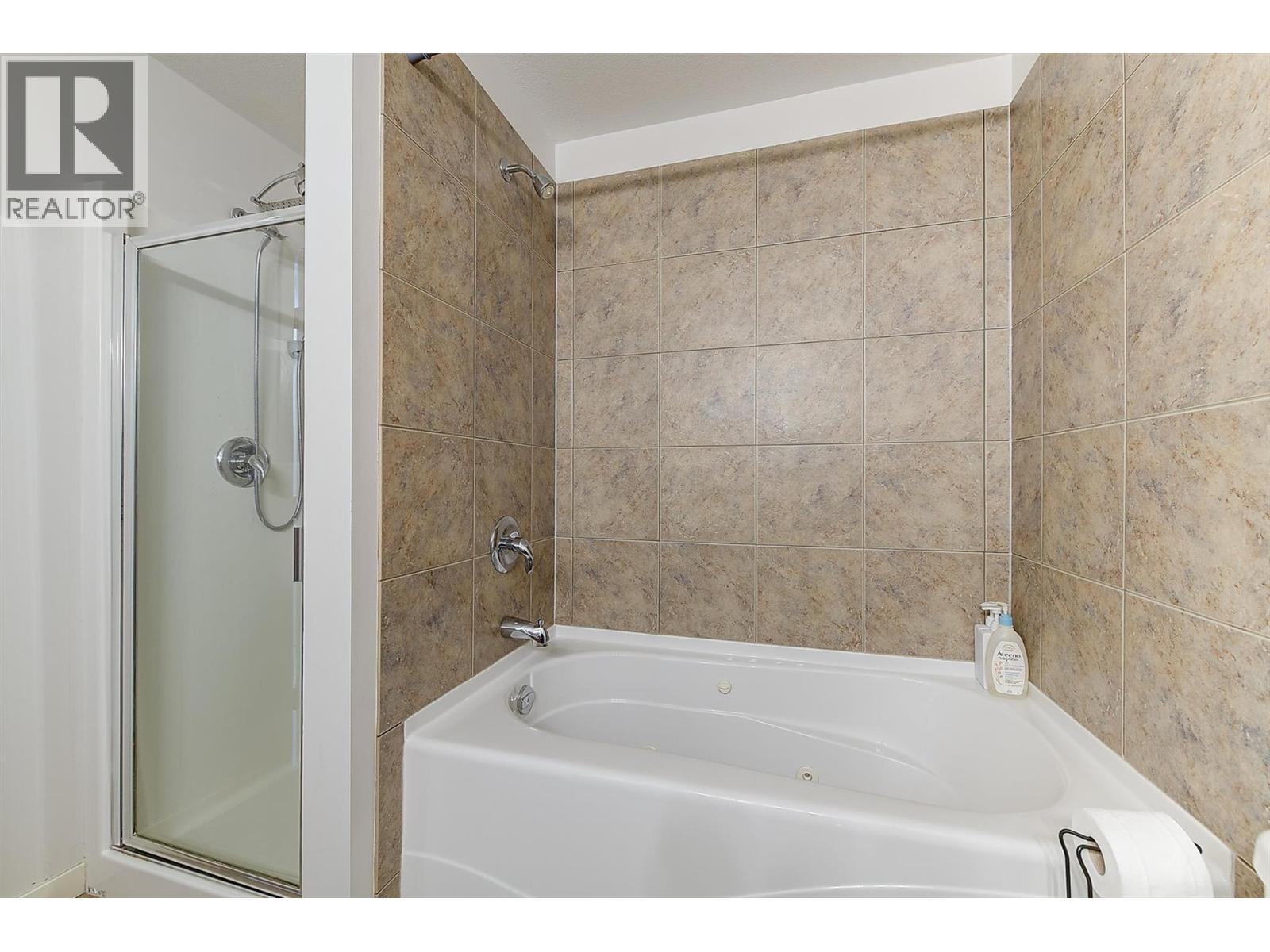 1451 Rosemeadow Drive Unit# 1, West Kelowna