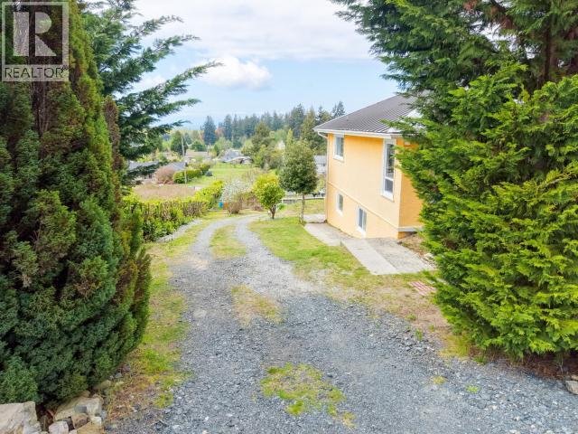 6421 HILLCREST AVE - 51