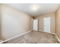 7723 81 Av Nw, Edmonton, AB T6C0V4 Photo 17